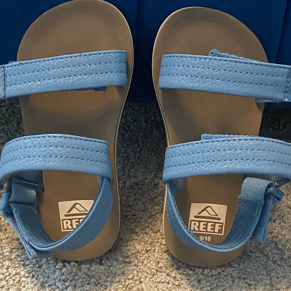 Kids Reef Little Ahi Convertible Velcro Sandal